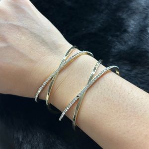 EUC BANGLE (fashion)